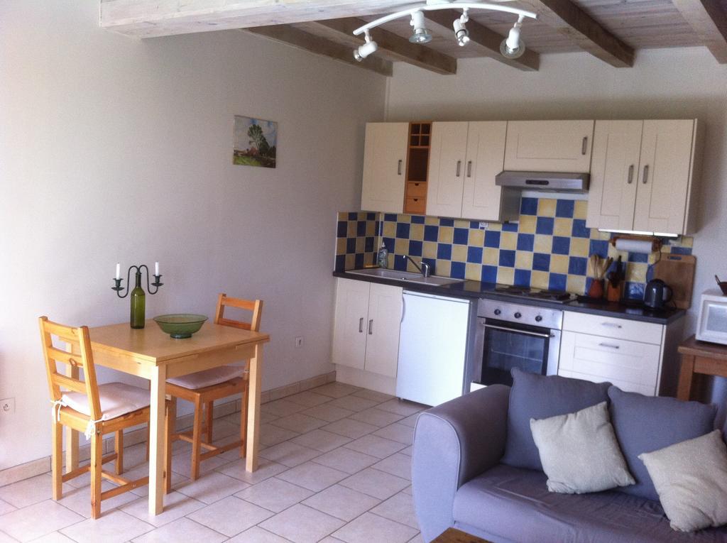 La Petite Maison Crezieres Værelse billede